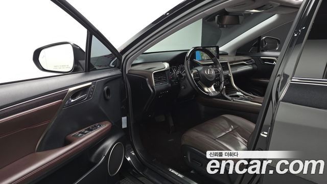 Lexus RX450h (IV) Executive 2022 — фото 10