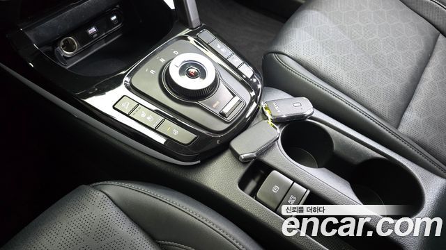 Kia Seltos Gasoline 1.6 Turbo 2WD Prestige 2025 — фото 9
