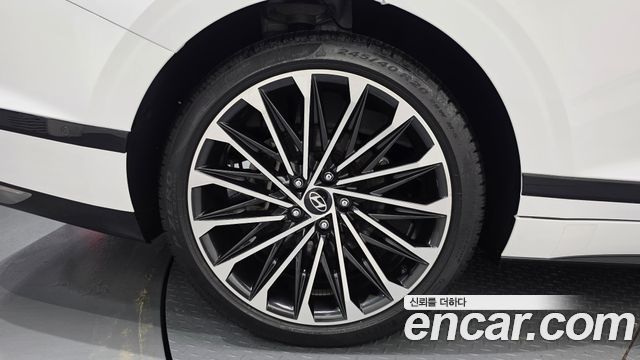 Hyundai Grandeur Hybrid (GN7) Calligraphy 2025 — фото 5