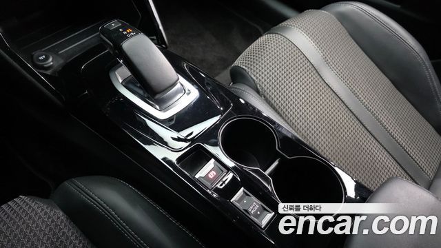 Peugeot e-208 (II) GT 2021 — фото 9
