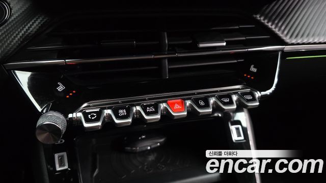 Peugeot e-208 (II) GT 2021 — фото 16