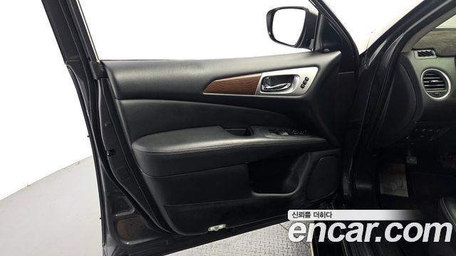 Nissan Pathfinder (IV) 3.5 4WD 2018 — фото 24