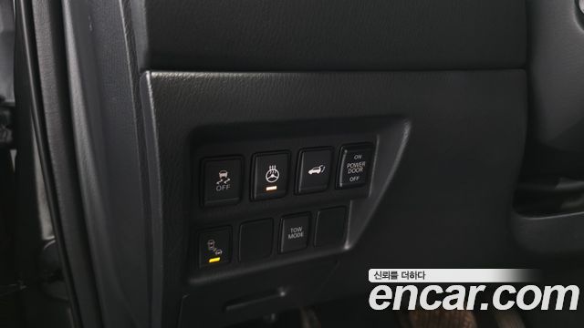 Nissan Pathfinder (IV) 3.5 4WD 2018 — фото 28