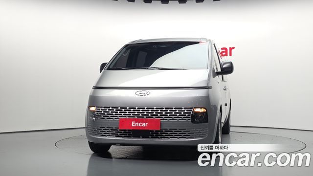 Hyundai Staria Cargo 5-Seater Smart 2023 — фото 3