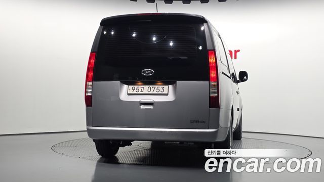 Hyundai Staria Cargo 5-Seater Smart 2023 — фото 4