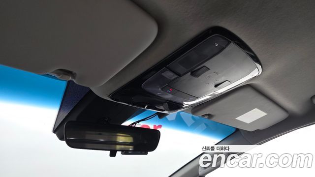 Hyundai Staria Cargo 5-Seater Smart 2023 — фото 27