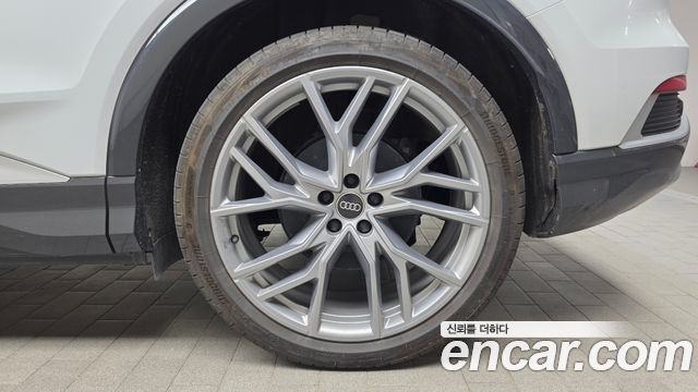 Audi Q4 e-tron (F4) 45 Premium 2025 — фото 21