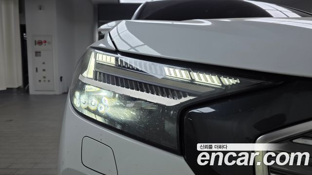 Audi Q4 e-tron (F4) 45 Premium 2025 — фото 22