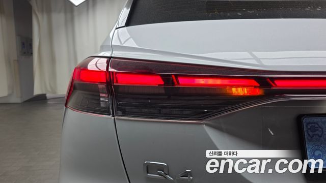 Audi Q4 e-tron (F4) 45 Premium 2025 — фото 23
