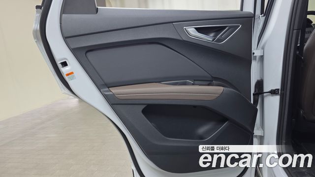 Audi Q4 e-tron (F4) 45 Premium 2025 — фото 25