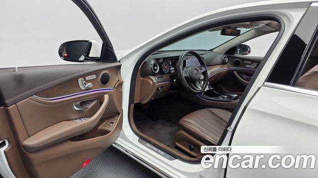 Mercedes-Benz E-Class (W213) E220d Exclusive 2017 — фото 10