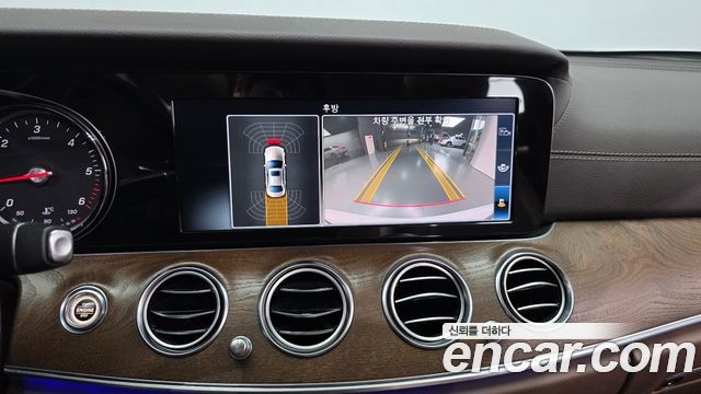Mercedes-Benz E-Class (W213) E220d Exclusive 2017 — фото 15