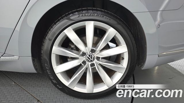 Volkswagen Arteon 2.0 TDI Prestige 2022 — фото 21