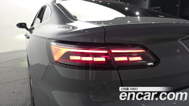 Volkswagen Arteon 2.0 TDI Prestige 2022 — фото 23