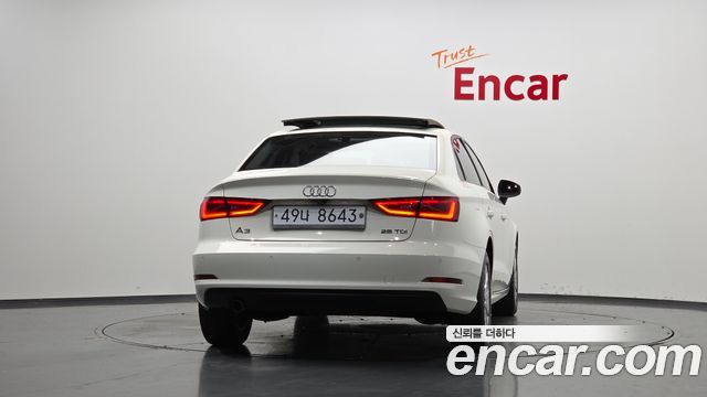 Audi A3 25 TDI Dynamic 8V 2015 — фото 4