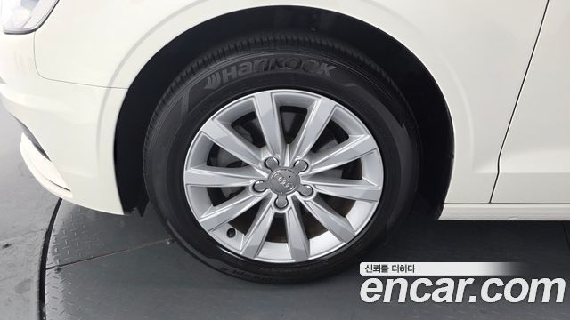 Audi A3 25 TDI Dynamic 8V 2015 — фото 5