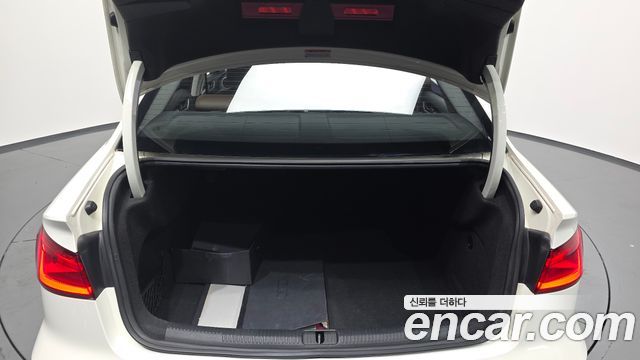 Audi A3 25 TDI Dynamic 8V 2015 — фото 20