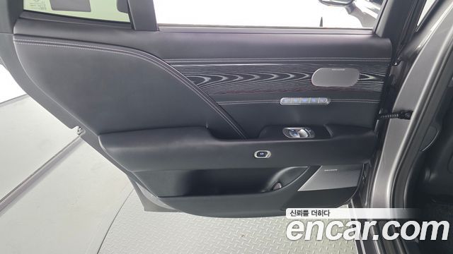 Genesis G90 (RS4) Gasoline 3.5 Turbo AWD 2022 — фото 25