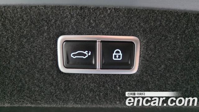 Genesis G90 (RS4) Gasoline 3.5 Turbo AWD 2022 — фото 30