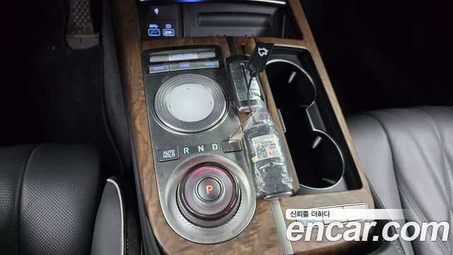 Genesis Electrified G80 (RG3) e-AWD 2022 — фото 9