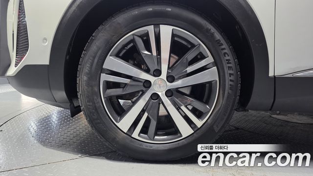 Peugeot 3008 (II) 1.2 Pure Tech Allure 2022 — фото 5