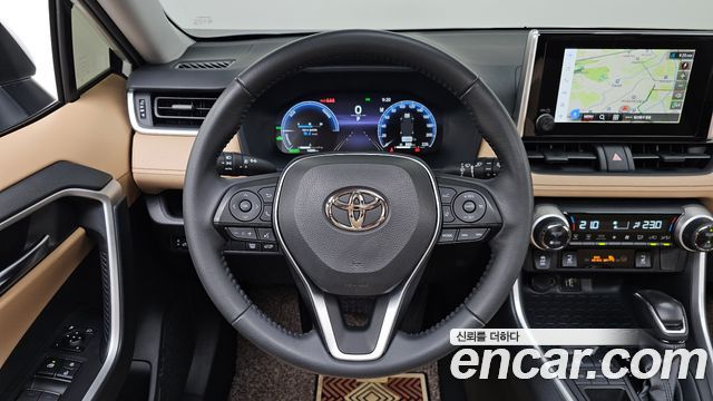 Toyota RAV4 (V) 2.5 2WD Hybrid XLE 2025 — фото 13