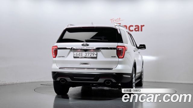 Ford Explorer 2.3 Limited 4WD 5th 2019 — фото 4