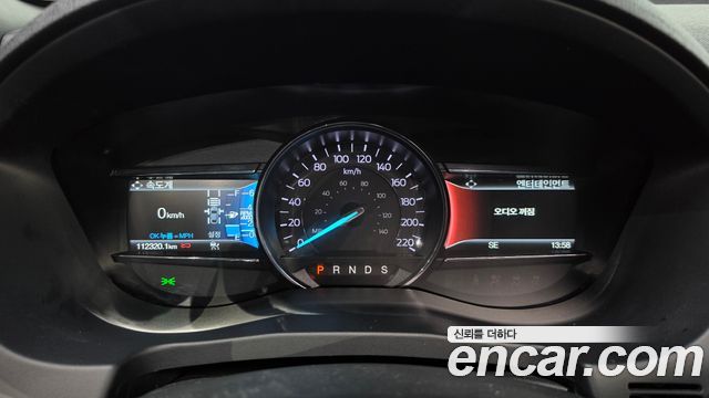 Ford Explorer 2.3 Limited 4WD 5th 2019 — фото 8