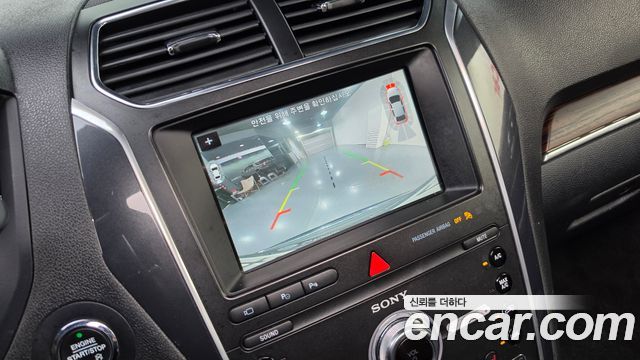 Ford Explorer 2.3 Limited 4WD 5th 2019 — фото 18