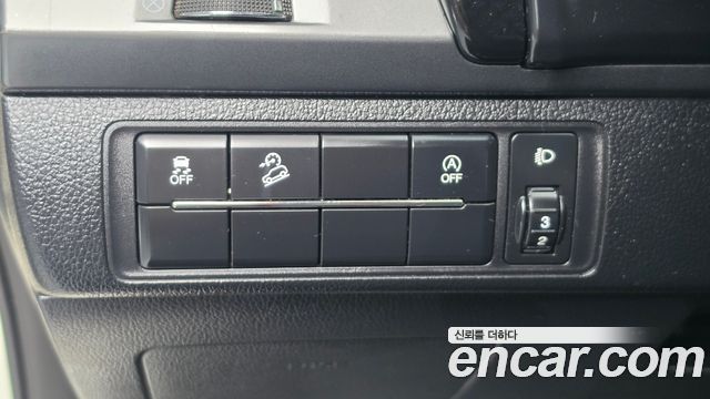 KG Mobility (SsangYong) Rexton Sports Khan Diesel 2.2 4WD Prestige 2022 — фото 12