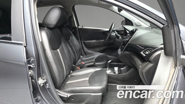 Chevrolet Spark Premier 2019 — фото 11