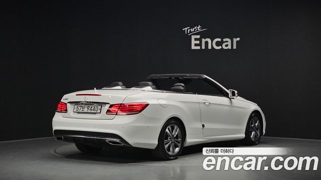 Mercedes-Benz E-Class (W212) E200 Cabriolet 2014 — фото 2
