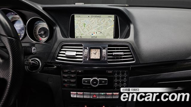 Mercedes-Benz E-Class (W212) E200 Cabriolet 2014 — фото 14