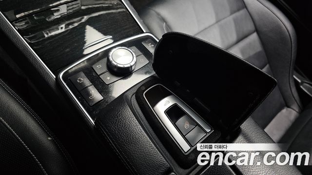 Mercedes-Benz E-Class (W212) E200 Cabriolet 2014 — фото 18