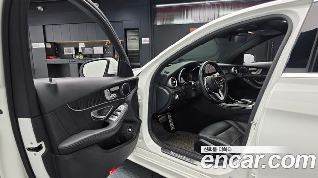 Mercedes-Benz C-Class (W205) C220 d 4MATIC AMG Line 2019 — фото 10