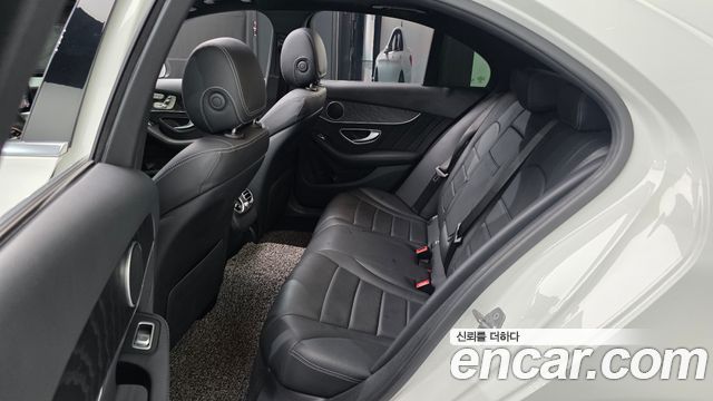 Mercedes-Benz C-Class (W205) C220 d 4MATIC AMG Line 2019 — фото 12