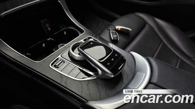 Mercedes-Benz C-Class (W205) C220 d 4MATIC AMG Line 2019 — фото 18