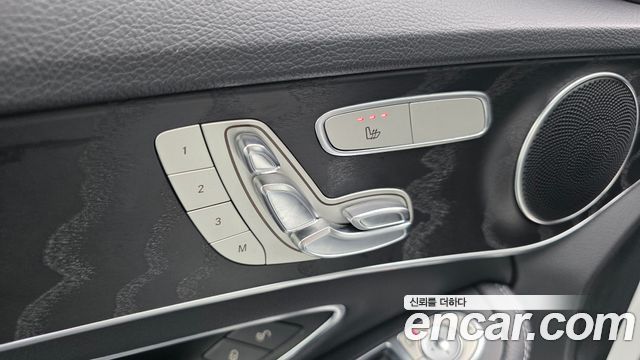 Mercedes-Benz C-Class (W205) C220 d 4MATIC AMG Line 2019 — фото 20