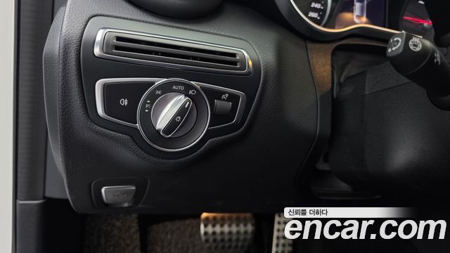 Mercedes-Benz C-Class (W205) C220 d 4MATIC AMG Line 2019 — фото 27