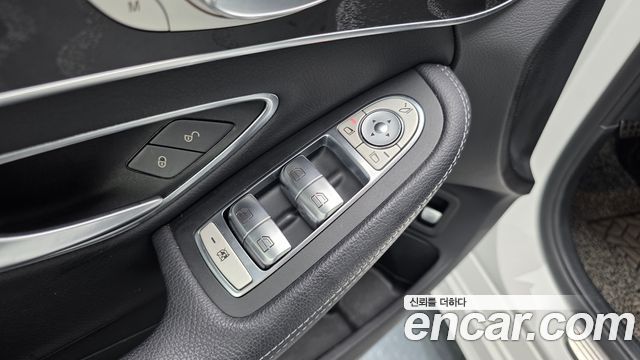 Mercedes-Benz C-Class (W205) C220 d 4MATIC AMG Line 2019 — фото 29