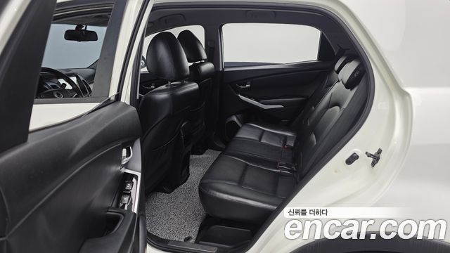 KG Mobility (SsangYong) Korando C 2.0 Advanture 60th Edition 2WD 2015 — фото 11