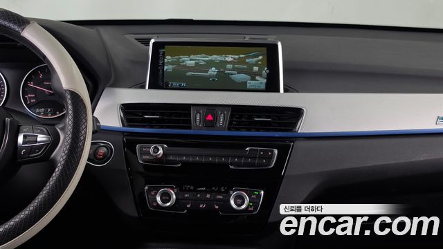 BMW X1 (F48) xDrive 20d M Sport package 2017 — фото 14