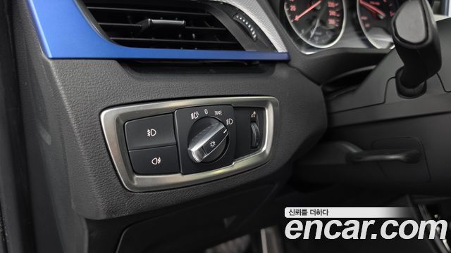 BMW X1 (F48) xDrive 20d M Sport package 2017 — фото 16