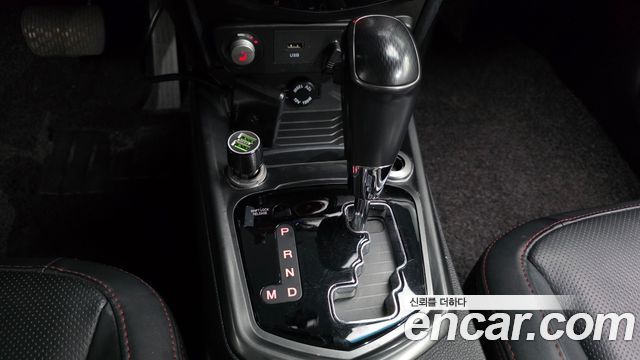KG Mobility (SsangYong) Tivoli Air Diesel IX 2WD 2018 — фото 9