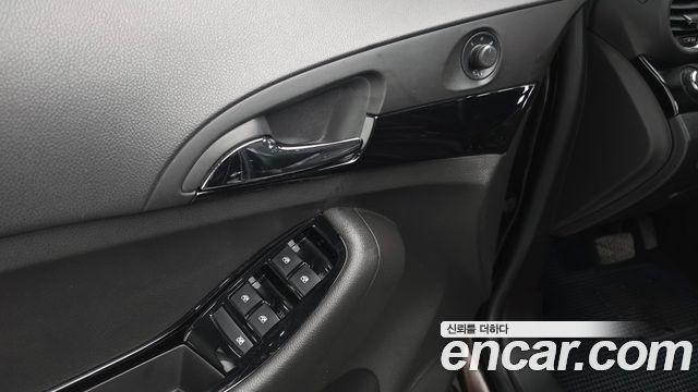 Chevrolet Orlando 2.0 Diesel LT Safety Pack 2015 — фото 30