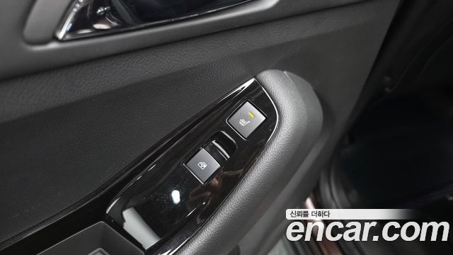 Chevrolet Orlando 2.0 Diesel LT Safety Pack 2015 — фото 34