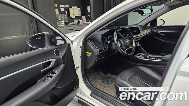 Hyundai Sonata (DN8) 2.0 Premium 2020 — фото 10