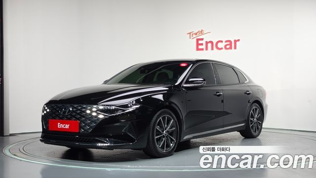 Hyundai Grandeur (IG) 2.5 Le Blanc 2023 — фото 1