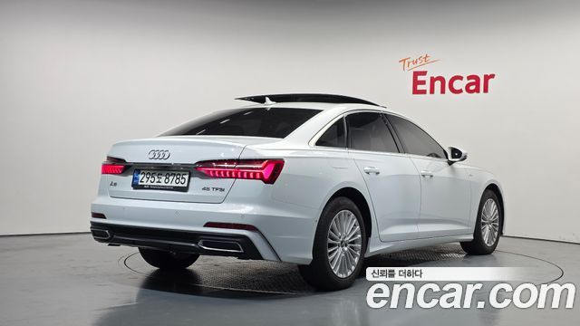 Audi A6 (C8) 45 TFSI Premium 2021 — фото 2