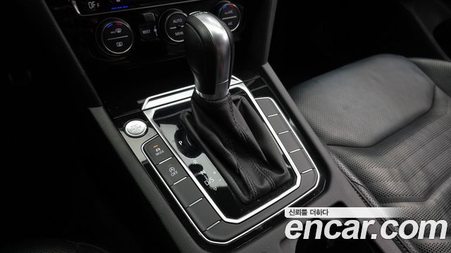 Volkswagen Arteon 2.0 TDI Premium 2019 — фото 9
